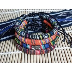 Gelang Tenun khas Raja Ampat